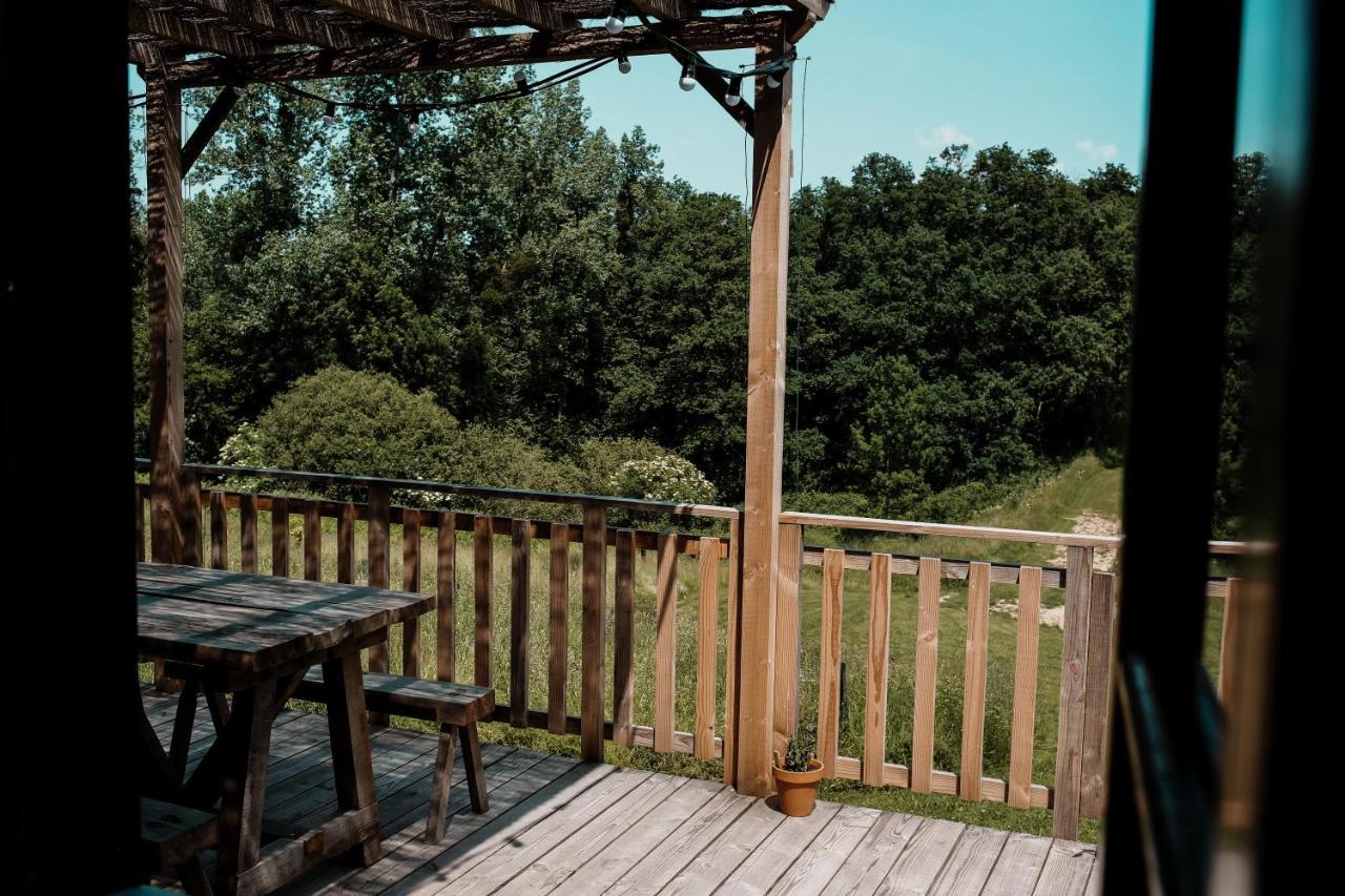 La Ferme Du Pont De Maumy, Cabane Au Bord De L'Etang Et Bain Nordique Busserolles Zewnętrze zdjęcie