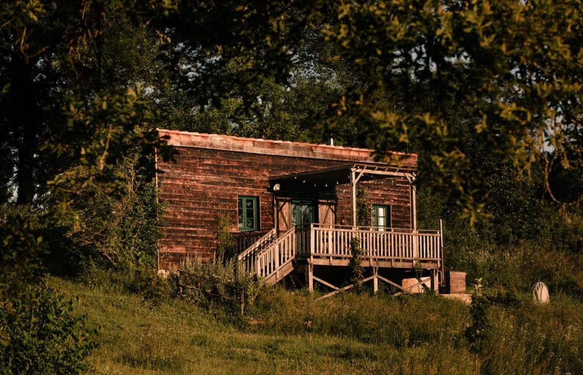 La Ferme Du Pont De Maumy, Cabane Au Bord De L'Etang Et Bain Nordique Busserolles Zewnętrze zdjęcie